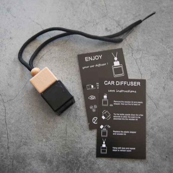 8ml Refillable Car Diffuser in the Scent "But... It's a Dry Heat" - Picture 4 of 9